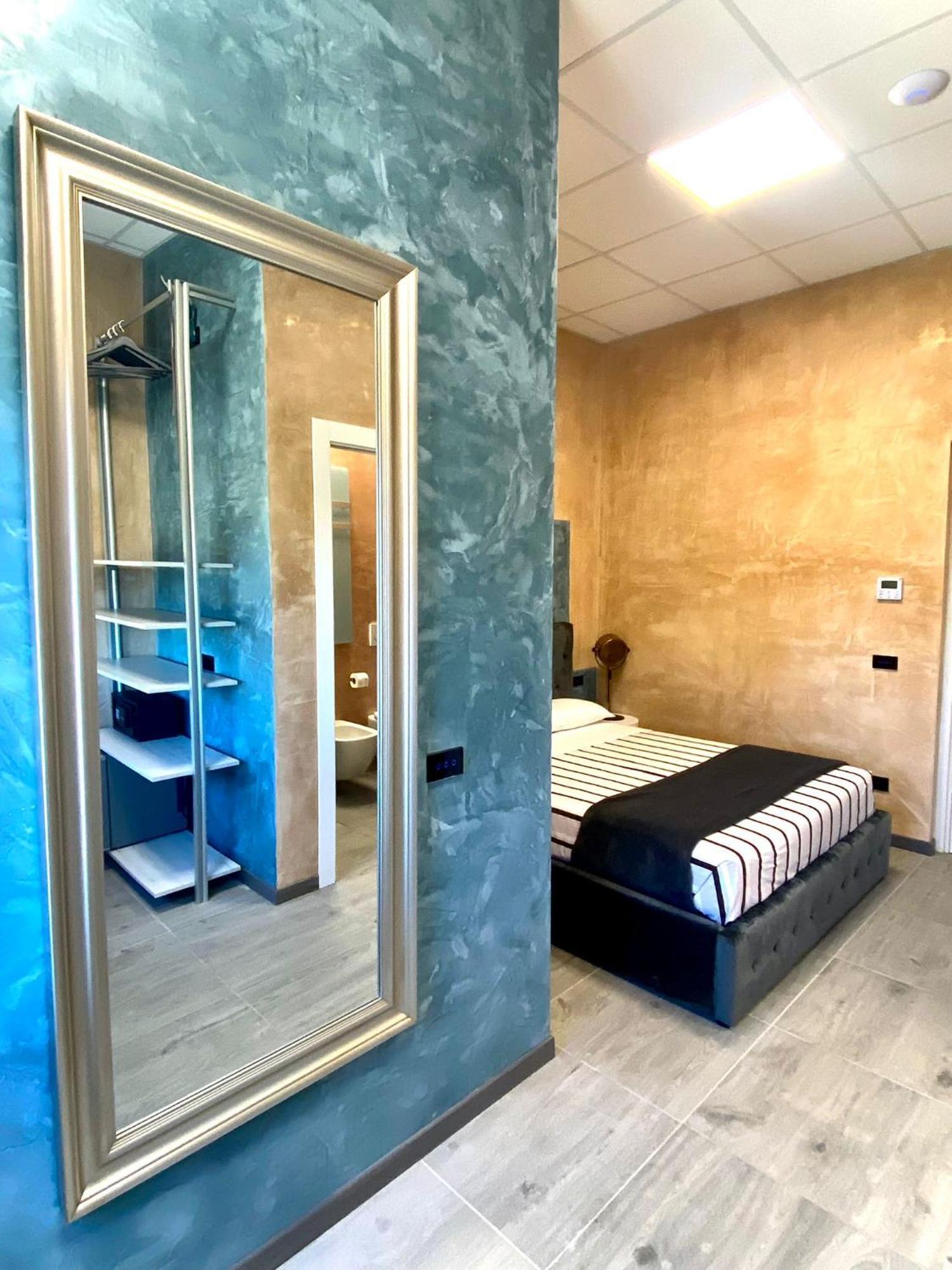 Hotel Tech Brembate Eksteriør bilde